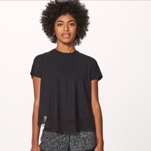 🎉lululemon Black short sleeve